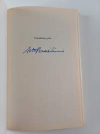 Onnellinen mies : romaani (signeerattu)