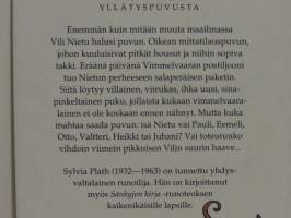Salaperäinen puku