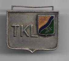 TKL Tampere   rintamerkki takana Tampere-Myllykoski 1950