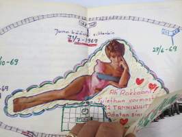 Sotilasmuistoja - Muistiinpanoja varusmiesajalta 1969-70 Hanko - Hml - Niinisalo varusmiesajan laulu- ja muistovihko, piirustuksia, valokuvia ym.