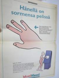 Vappuneekeri 1996 -vappulehti, Turun Sanomalehtimiesyhdistys vappujulkaisu, sis. Reijo Mäki novelli - Vares ja joulun ihme