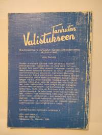 Tanhuten valistukseen : musiikkivalistus ja perinnetyö Suomen demokraattisessa nuorisoliitossa