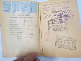Suomi - Finland Lars Waldemar Lindman, matkapassi / passi nr 3034, 23.8.1920, ulkomaille, erittäin runsaasti leimoja &amp; leimamerkkejjä, lisälehti Saksaan yms.