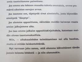 Teekkari 1949 nr 2-3 nr, Tempauskäsky, H. Grubitsch (kemisti, luennoi) - &quot;Studentenleben in Österreich nach dem Krieg&quot; (varsin myötämielinen juttu natsien...