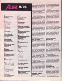 Alibi 1993 N:o 9.  Äidinkiusaaja ammuttiin pois. Lohjan pankkikaapparin oma tilitys. Natasha, 14, huora. Kuka murhasi Unto Briskin. Viha syveni saunassa.