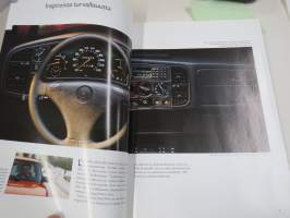 Saab 900 1992 -myyntiesite / sales brochure