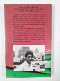 Aaveita : New York -trilogia 2