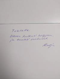 Laulumaijen rajoilla (signeerattu)