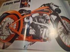 Easy riders, aikuisviihde moottoripyörä lehti March 2007. Upeita pyöriä selostuksineen. Kuvia  selvityksiä tapahtumista. Tyttöjä ajamassa tai  takapenkin istujina