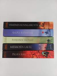 The Saxon Stories 1-5 : Viimeinen kuningaskunta ; Kalpea ratsastaja ; Pohjoisen valtiaat ; MIekkojen laulu ; Palava maa