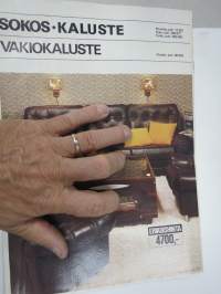 SOKOS Kaluste / Vakiokaluste - mukavaa asumista syksy 77-78 kevät huonekalut -myyntiesite / kuvasto 1970-luvun värejä &amp; muotoja, kansikuvassa pelatan Afrikan tähteä
