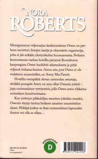 Nora Roberts - Rakkauden kynnyksellä,  2014. (romantiikka)