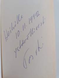 Hyvän ja pahan tällä puolen (signeerattu, tekijän omiste)