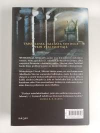 Tyhjä valtaistuin : historiallinen romaani