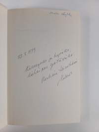 Ihmissuhteiden terapia (tekijän omiste, signeerattu)