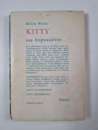 Kitty saa hopeasiivet