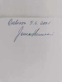 Tasa-arvoa puolustamassa : Kerttu Hemmi (signeerattu)