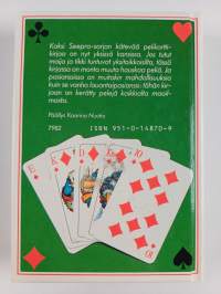 Pelataan korttia ; 66 pasianssia