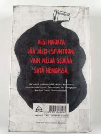 Yksi meistä valehtelee