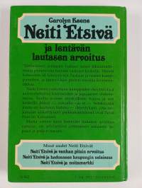 Neiti Etsivä ja lentävän lautasen arvoitus