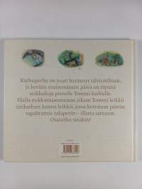Pikkukarhun puuhakas päivä