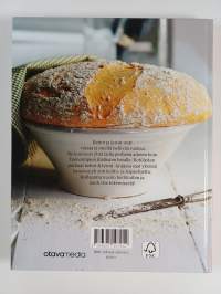 Kotilieden parhaat keitot &amp; leivät