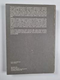 Siirtoväen pika-asutuslaki 1940 : asutuspoliittinen tausta ja sisältö sekä toimeenpano = The prompt settlement act of 1940 for displaced persons : its background,...