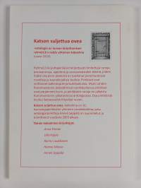 Katson suljettua ovea