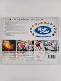 Laukauksia 2010-2011 : SM-liigakausi 2010-2011 kuvina