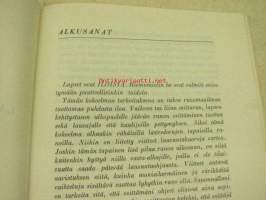 Lausun ja näyttelenkin -ohjelmistoa kolulujuhliin