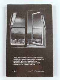 Milloin missäkin hahmossa : runoja