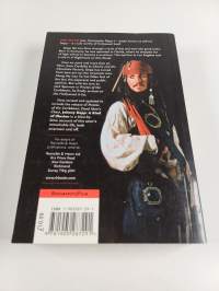 Johnny Depp : a kind of illusion