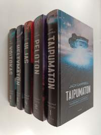 Kadonnut laivasto 1-6 (puuttuu osa 3) : Taipumaton ; Peloton ;  Uljas ; Heltymätön ; Voitokas