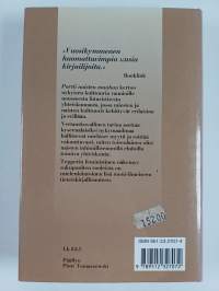 Portti naisten maahan