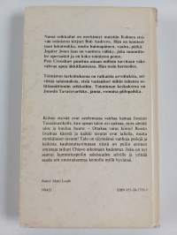 3 etsivää ja kummituspeili
