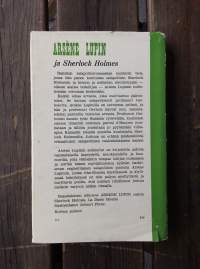 Arsene Lupin ja Sherlock Holmes - Vaaleatukkainen nainen