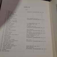 Laulava kansa : säestykset ja kuorosovitukset &quot;Laulukirjaan&quot;KirjaHenkilö Pesonen, Olavi, 1909-1993Valistus 1961.