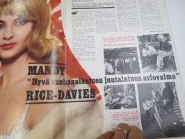 Jallu 1966 nr 10, Mandy Rice-Davies, Donna Reading, Beatnikkeja, Kultahousuprikaati, Rakkaus verolle, Singapore näyttää kyntensä, Aamukylpy, Vamppi on valttia, ym.