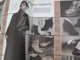 Me Naiset 1956 nr 2, Grace Kelly ja Monacon Ruhtinas, Monsier Gerard Juve Ranskan suurlähettiläs, Naiset avantouimareina, Paavo ja Helena Tynell &amp; USA -artikkeli...