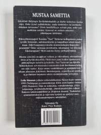 Mustaa samettia (signeerattu)