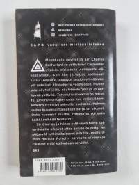 Murhenäytelmä kolmessa näytöksessä
