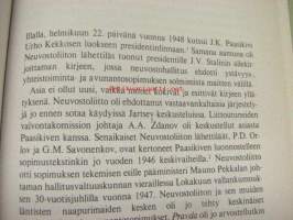 Kuusi kuvaa Kekkosesta