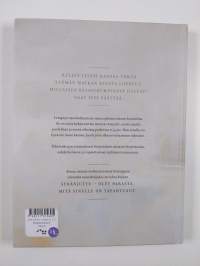Sydänjuttu : löydä itsesi lempeästi : tehtäväkirja
