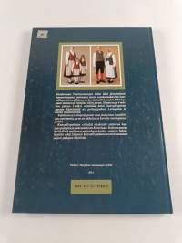 Satakuntalaisia kansallispukuja