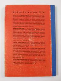 Hauskaa askartelua