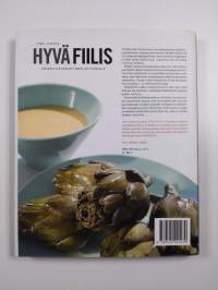 Hyvä fiilis : vähähiilihydraattinen keittokirja