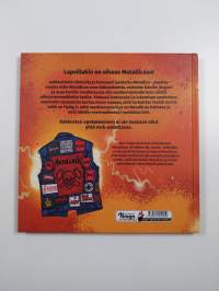 Metallica : aapinen