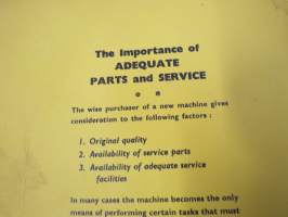 McCormick International B-275 Diesel Tractor - Regular and Industrial models - Parts Catalogue