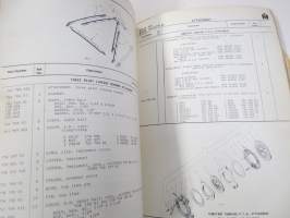 McCormick International B-275 Diesel Tractor - Regular and Industrial models - Parts Catalogue
