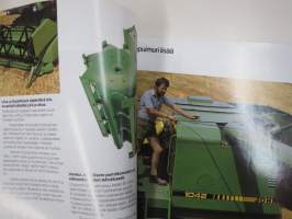 John Deere 1042 leikkuupuimuri -myyntiesite / sales brochure